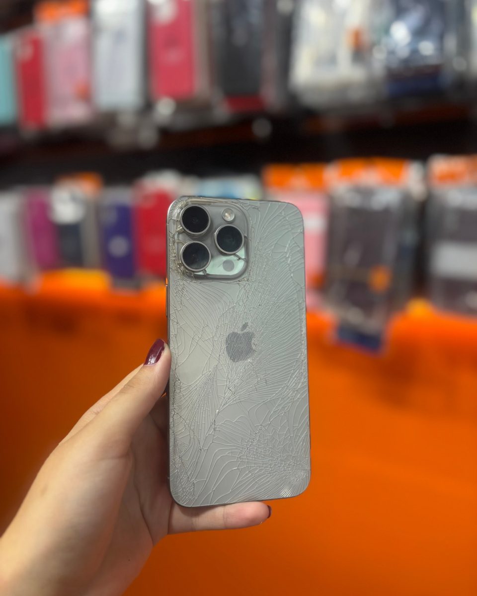 Troca de traseira de celular